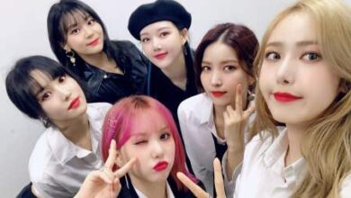 موقع فرقة جيفريند GFRIEND ينشر اعلانات ابـ.ـاحية ويثير الجدل